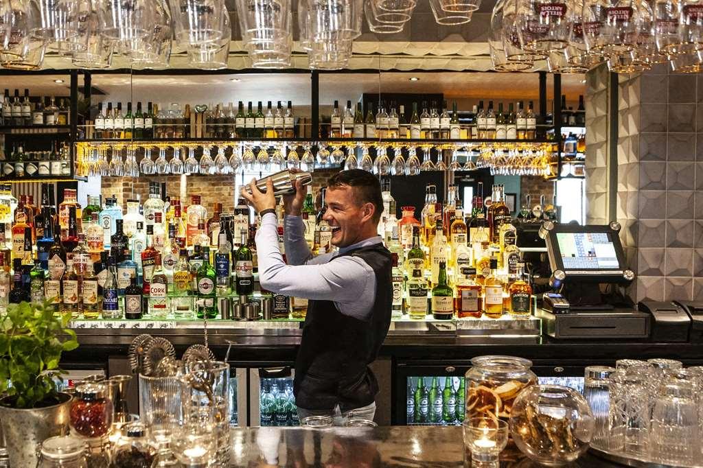 The Address Connolly Hotel Брей Ресторант снимка
